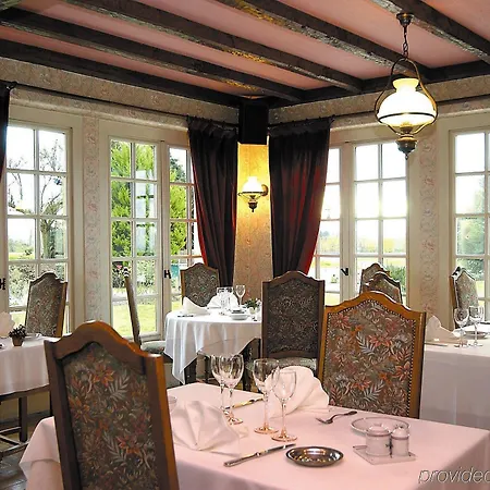 Hotel Relais Du Mont 2*