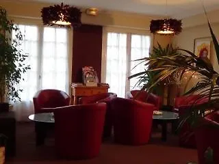 Relais Du Mont Hotel 2*